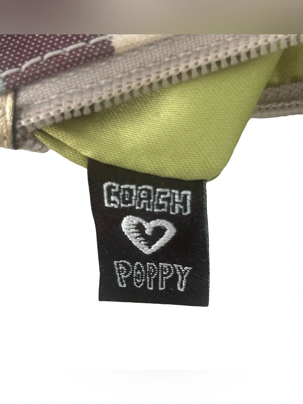 Coach Poppy Legacy Stripe Wristlet Bag 44910 Multicolor Sequin Gold Y2K McBling